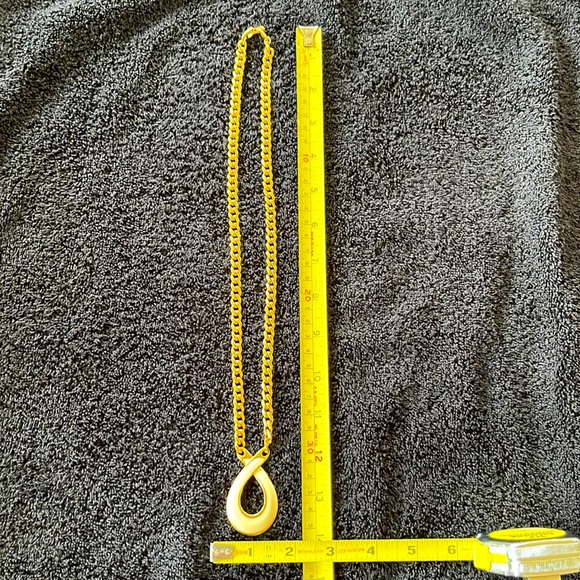 Vintage Napier Gold Chain and Pendent - Picture 2 of 2